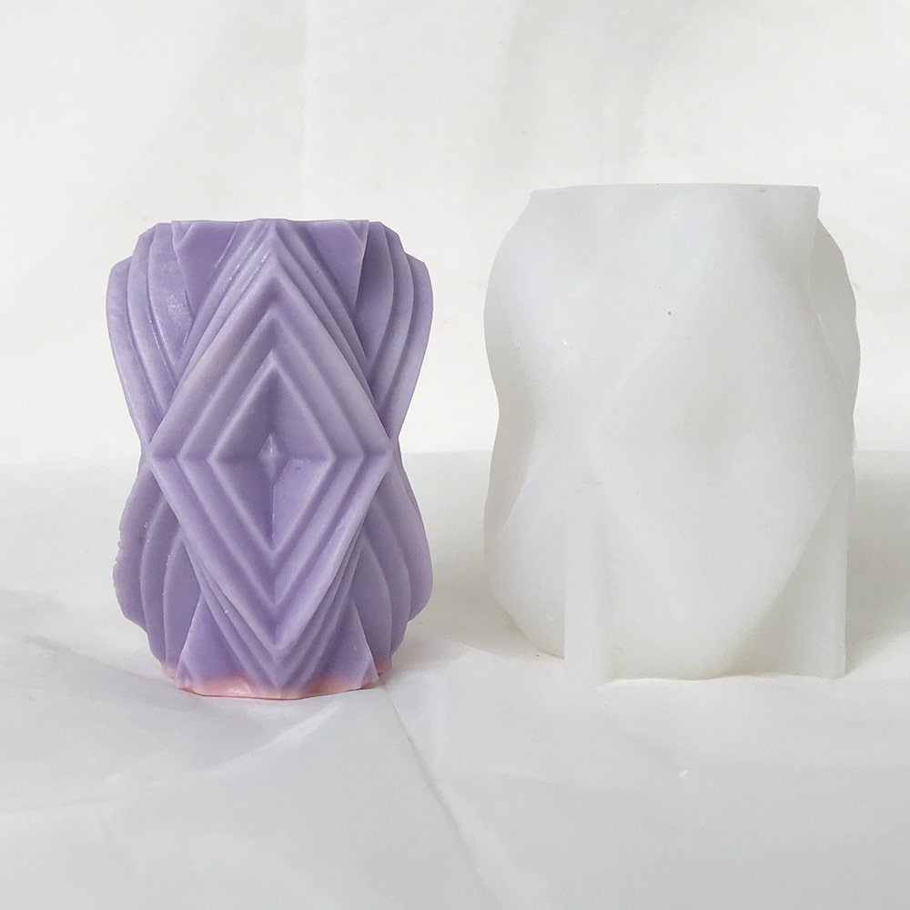 Diamond Shaped Geometric Pillar Candle Silicone Mold Striped Pillar Aromatherapy Candle Gypsum Expansion Stone Ornament Mold 8598