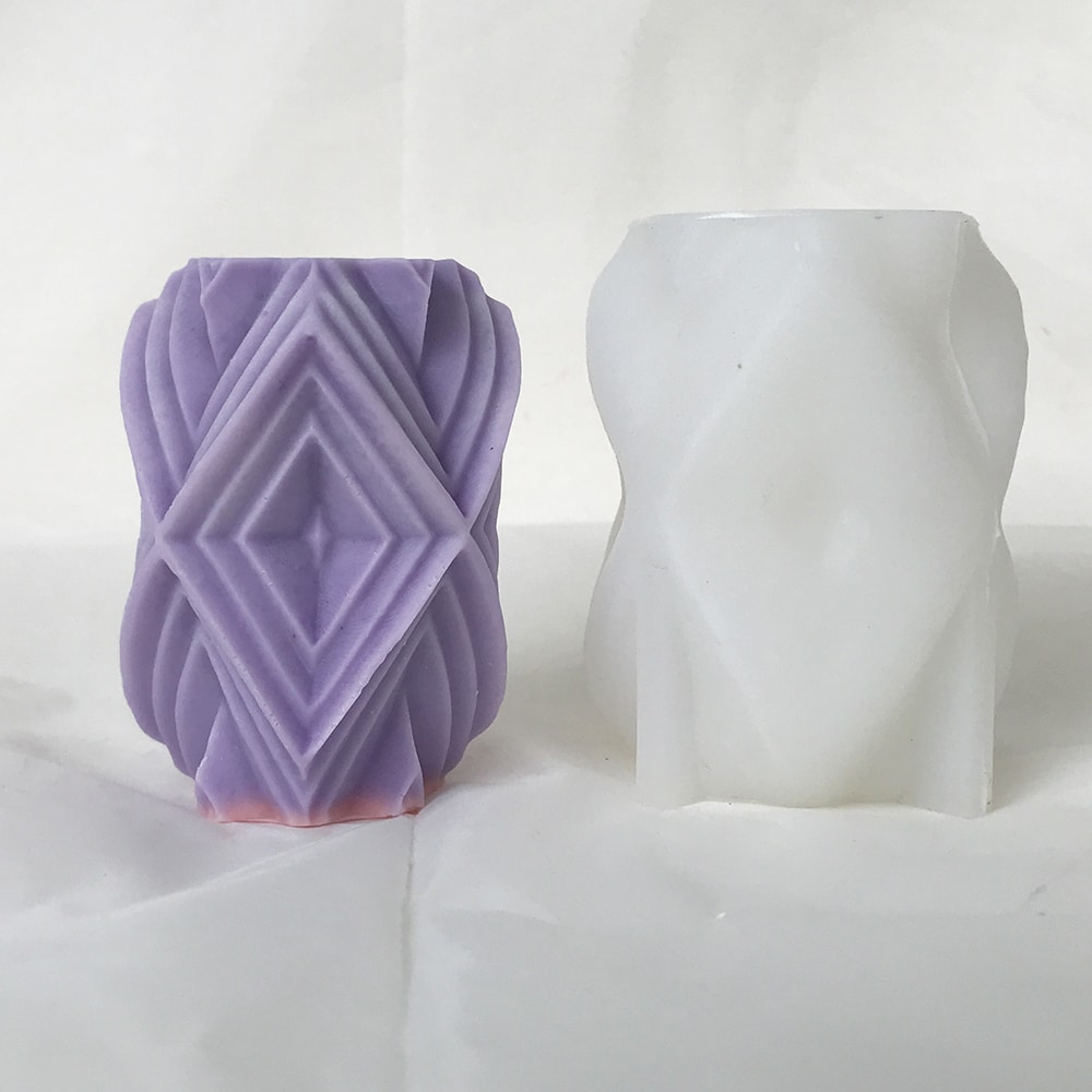 Diamond Shaped Geometric Pillar Candle Silicone Mold Striped Pillar Aromatherapy Candle Gypsum Expansion Stone Ornament Mold 8598