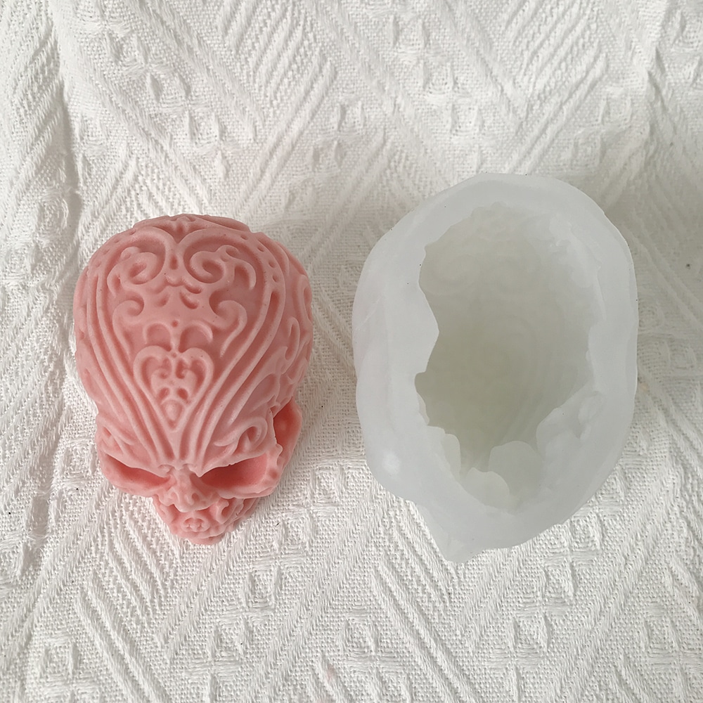 Halloween Pattern Skull Silicone Mold Xiangyun Carved Ghost Head Gypsum Dropping Resin Decoration Mold 8596