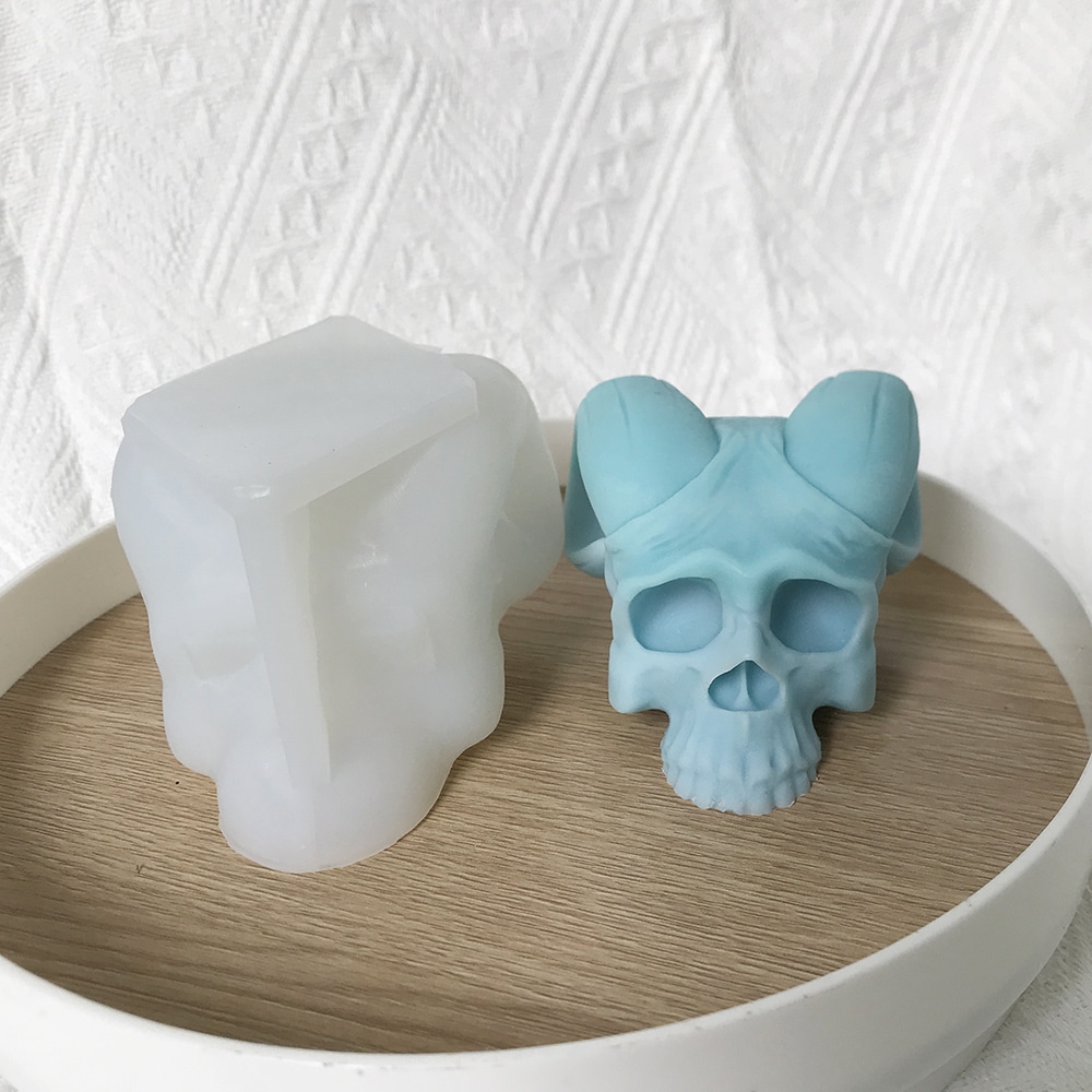 Long Sheep Horn Skeleton Aromatherapy Candle Silicone Mold Halloween Dropper Decoration Gypsum Mold 8593