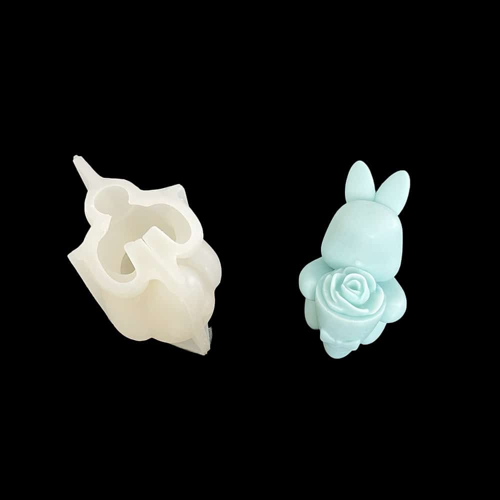 Valentine's Day Rose Rabbit Silicone Mold Holding Flower Bundle Confession Rabbit Candle Gypsum Chocolate Handmade Decoration Mold 8660