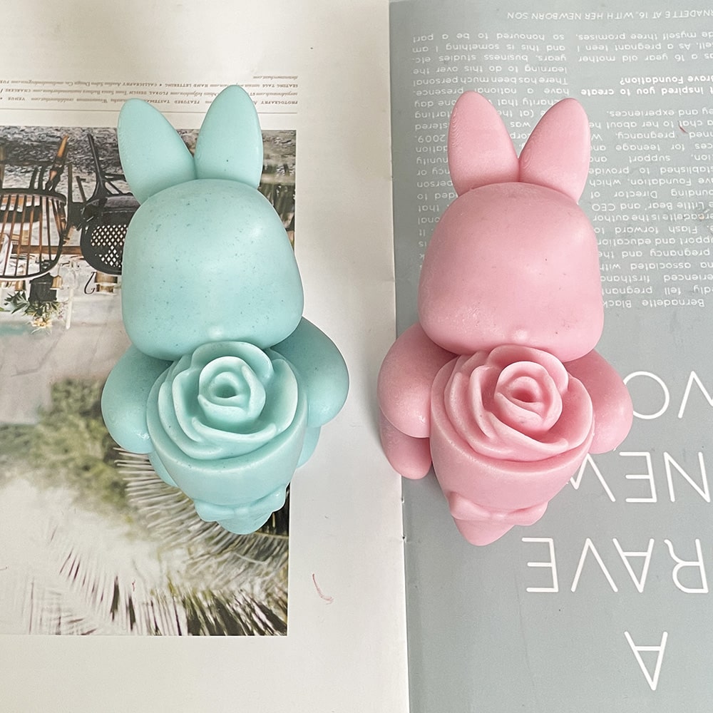 Valentine's Day Rose Rabbit Silicone Mold Holding Flower Bundle Confession Rabbit Candle Gypsum Chocolate Handmade Decoration Mold 8660